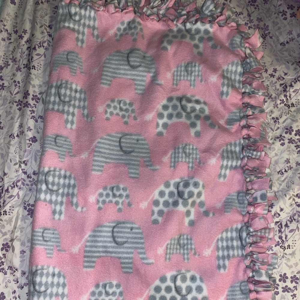 Fleece baby blanket - handmade - thick and warm! - Picture 1 of 4